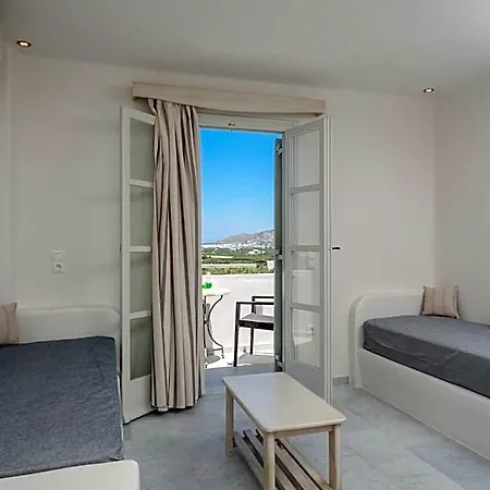 Agnadi Hotel 2*