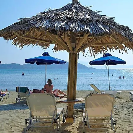Agnadi 2* Agia Anna (Naxos)