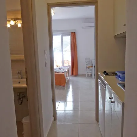 Agnadi Otel 2*
